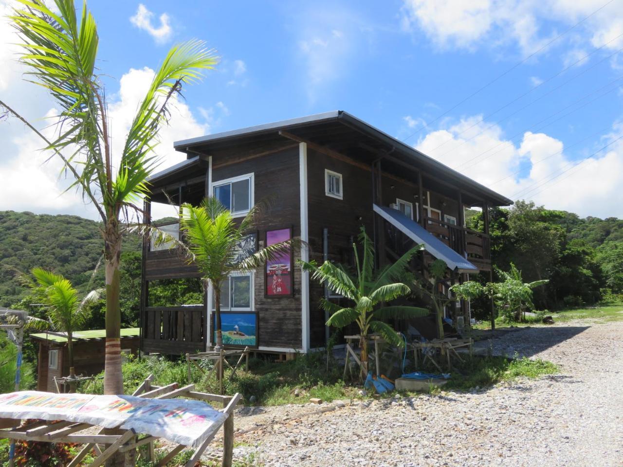 Okinawa Freedom Villa Nakijin Buitenkant foto